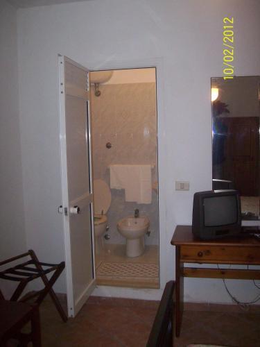 Albergo La Perla Орбетело Екстериор снимка