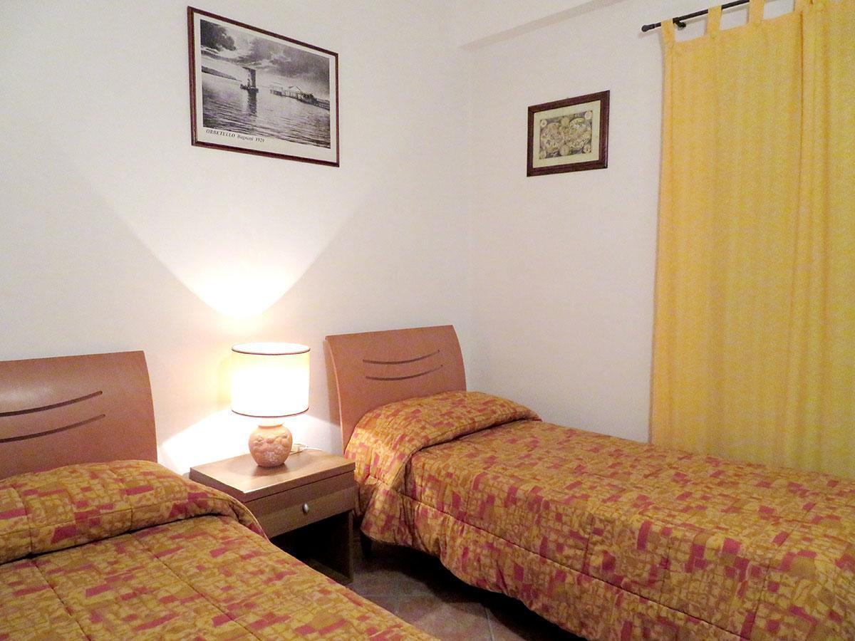 Albergo La Perla Орбетело Екстериор снимка